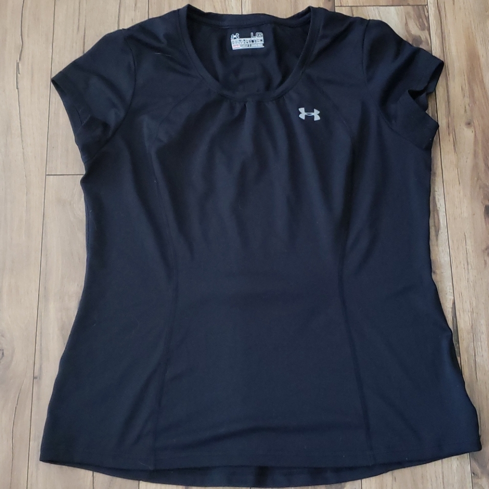 Under armour womens shirt